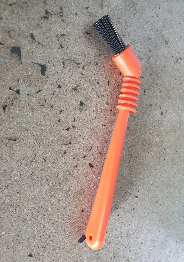 Group-Head-Cleaning-Brush-1-scaled-e1595995944759